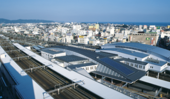 東海道新幹線・小田急電鉄小田原駅屋根