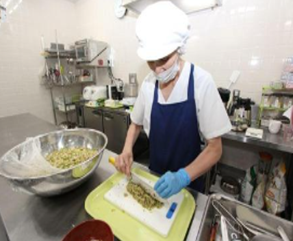淀川食品株式会社　中四国事業部（県立広島病院勤務）