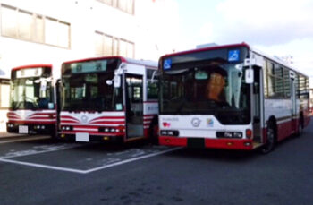 広島バス（マツダ構内バス運転手）　484×316px